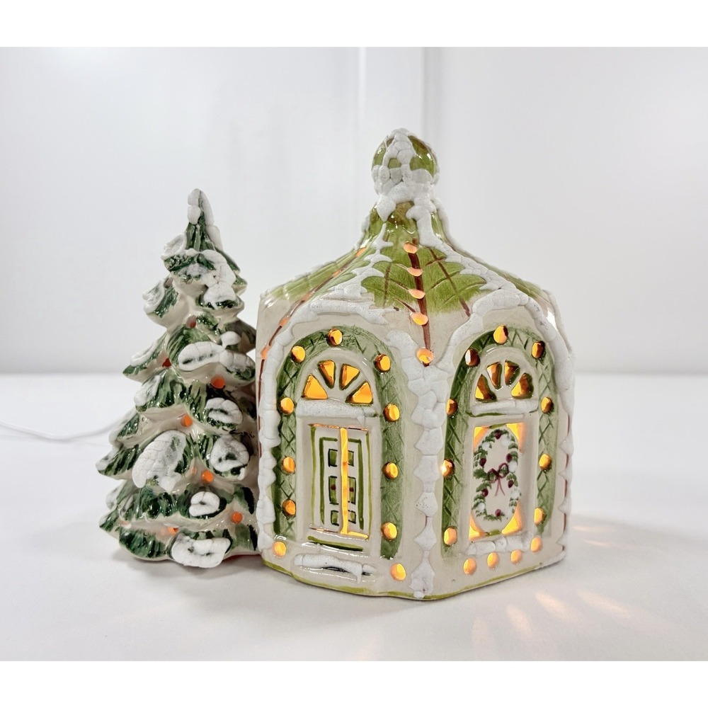 Rare Vintage 1978 Walter Brockmann Signed Music Box Gazebo Away in a Manger